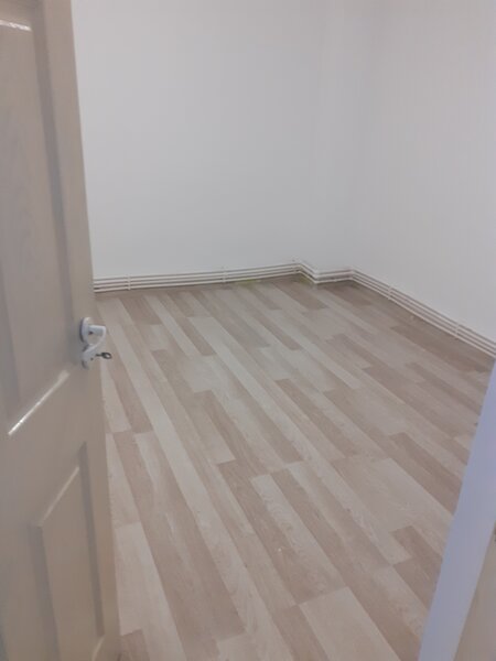 Drumul Taberei, Auchan