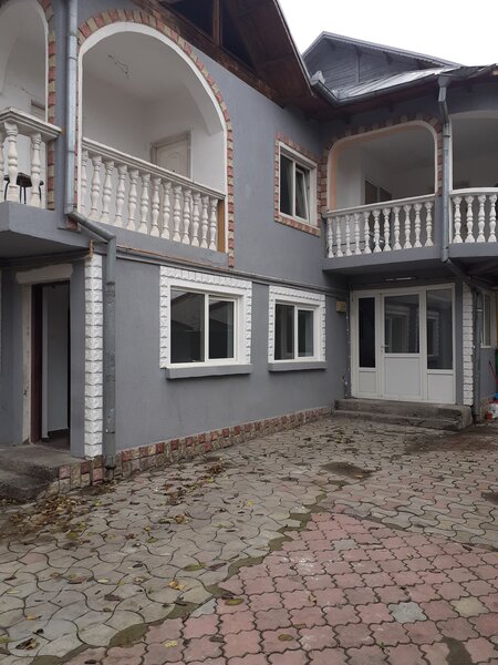 Drumul Taberei, Auchan