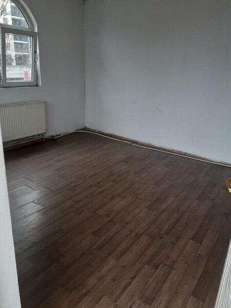 Drumul Taberei, Auchan